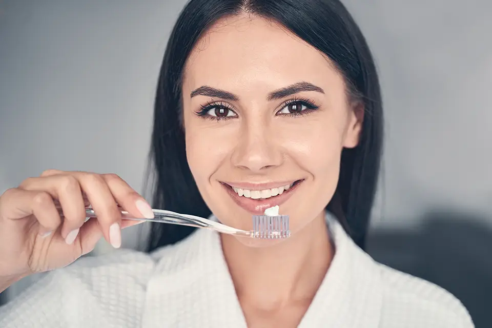 Blanqueamiento Dental en Casa: Una Guía Completa